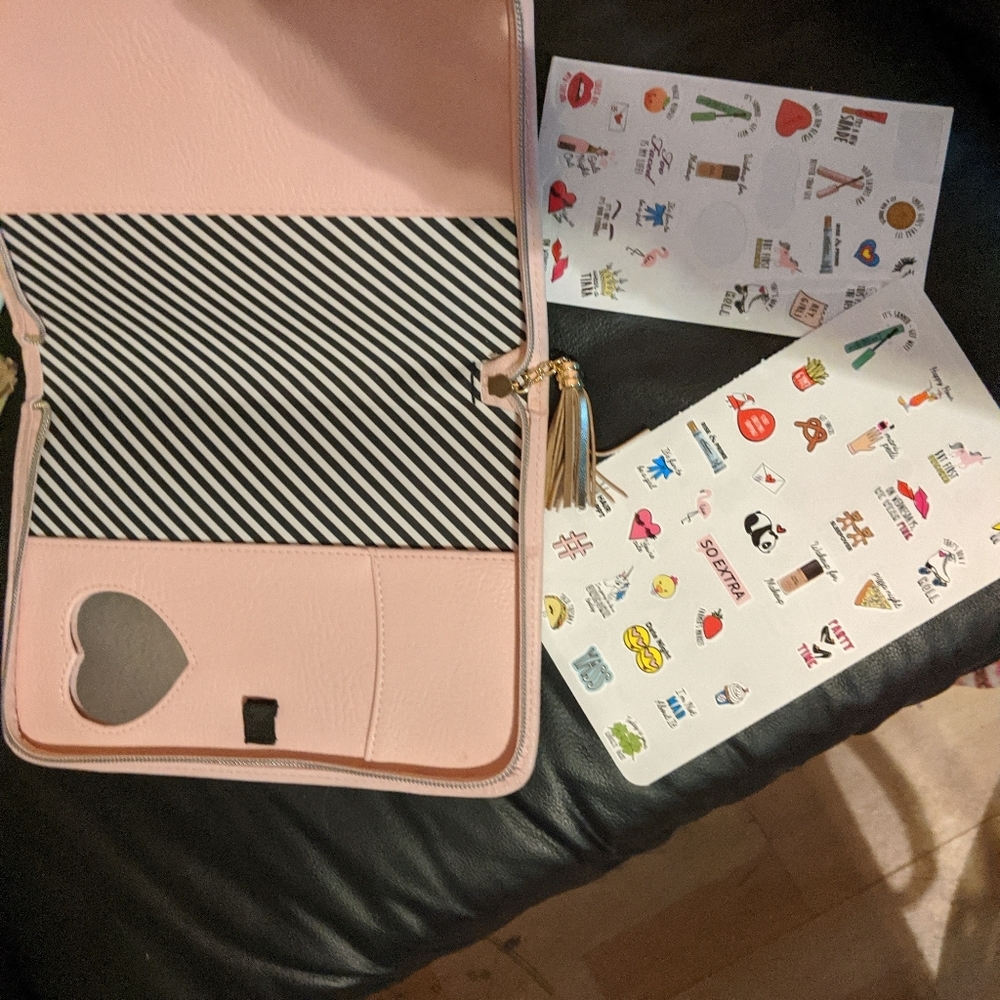 Too faced planner cover